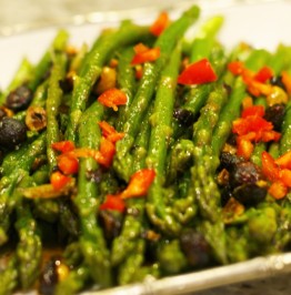 asparagus-with-hazelnuts