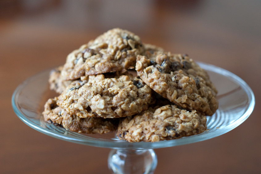 oatmeal-raisin-cookies