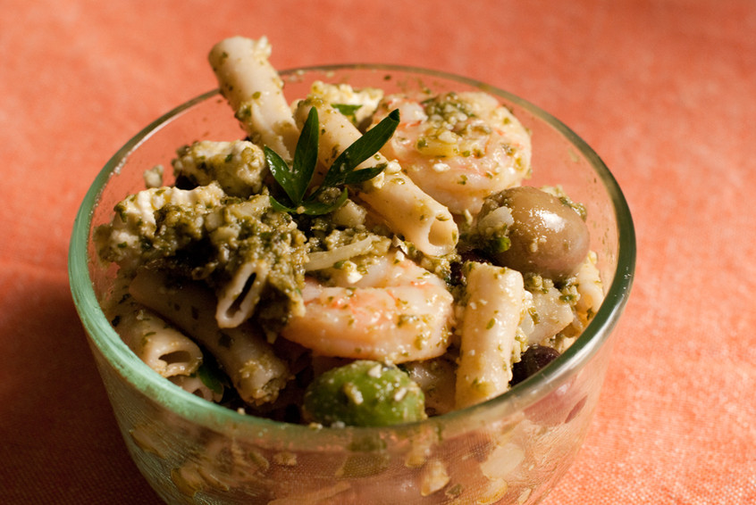 pesto-shrimp-and-feta-pasta-in-a-bowl