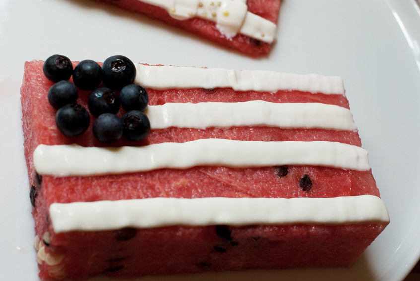 Watermelon-Cookie-with-Greek-Yogurt-and-Blueberry