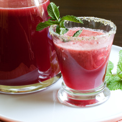 cherry-lemonade-with-fresh-mint