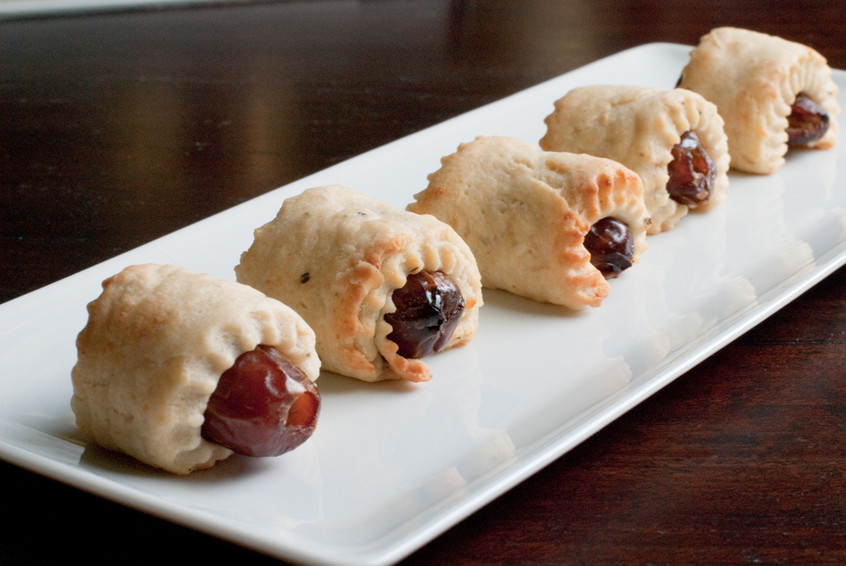 plated-wrapped-dates-on-table