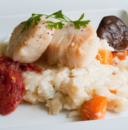 scallop-risotto-with-tomato-confit,-shitake-mushrooms-and-butternut-squash