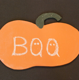 Boo-on-pumpkin-chalkboard