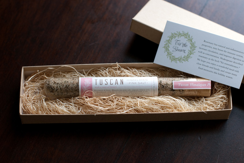 Tuscan-Pink-Himalayan-gift-box-with-Tis-the-Season-enclosure-card