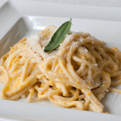 butternut-squash-sage-cream-sauce-with-gluten-free-pasta