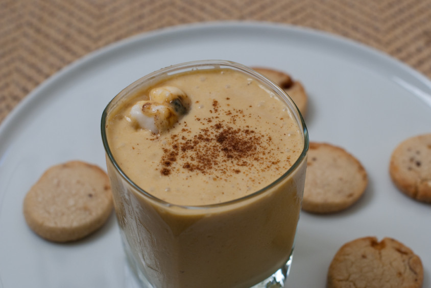 dairy-free-pumpkin-milkshake-with-toasted-marshmallows-and-cinnamon