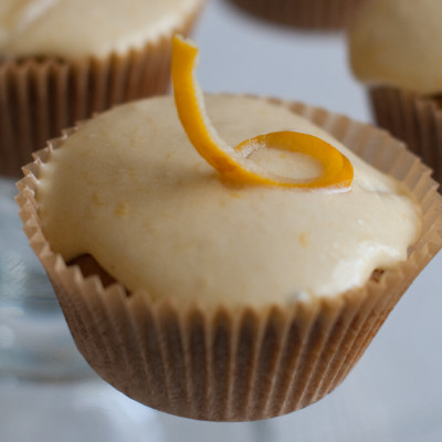 eggless-pumpkin-cupcake-with-zest-garnish