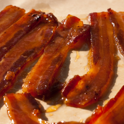 maple-cinnamon-sugar-bacon-strips