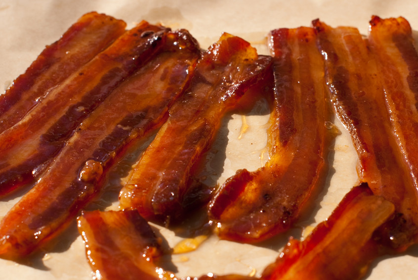 maple-cinnamon-sugar-bacon-strips