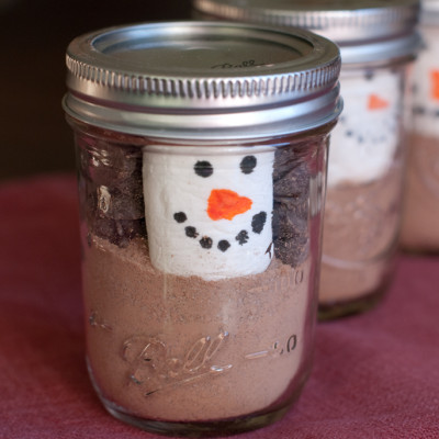 snowman-marshmallow-in-a-mason-jar