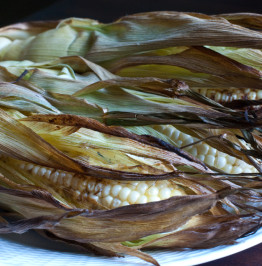 grilled-corn-in-husks
