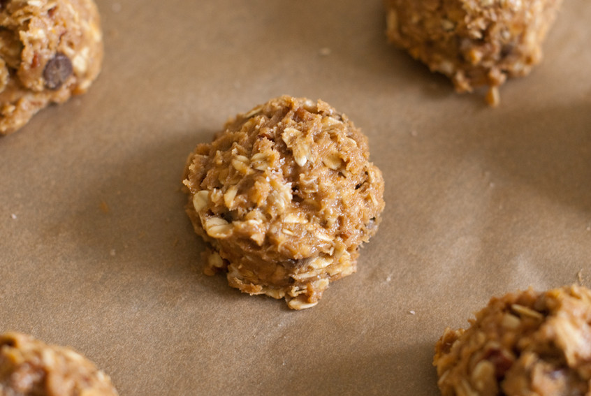 scoop-of-chocolate-pecan-oatmeal-cookie-dough