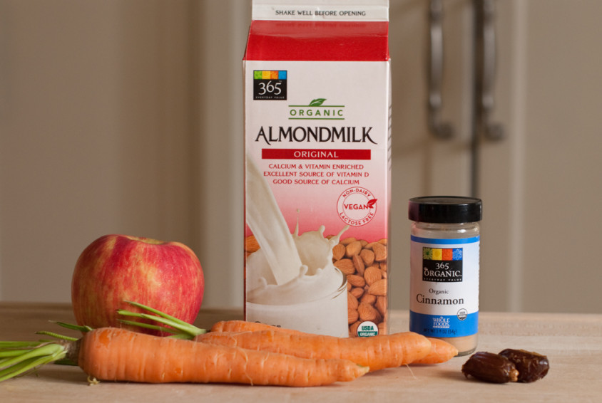 carrot-cake-smoothie-ingredients