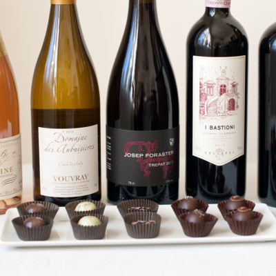 paired-wines-and-chocolates-from-Chocolate-South