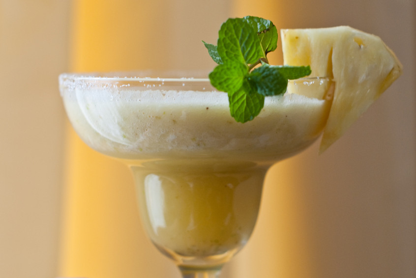 Pineapple-Rita-with-mint