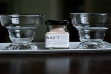 Stemless-Margarita-Glasses-with-Margarita-Himalayan-London-Glass-Jar-on-wood-table