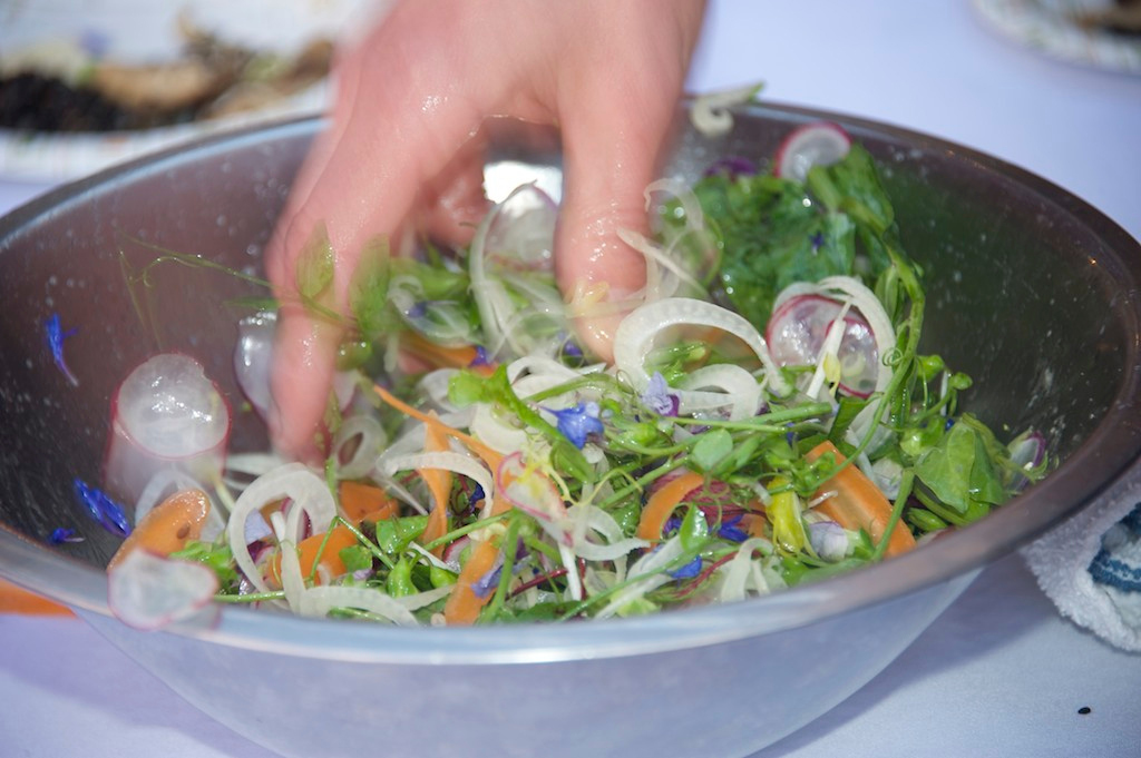 mixed-green-salad-for-mushroom-salad