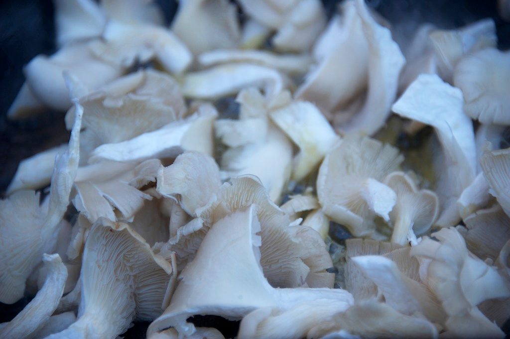 chopped-chanterelle-mushrooms