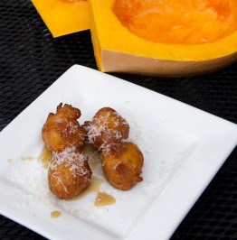 squash-fritters-with-maple-syrup-and-parmesan-cheese